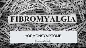 Papierschnipsel mit dem Wort Fibromyalgie