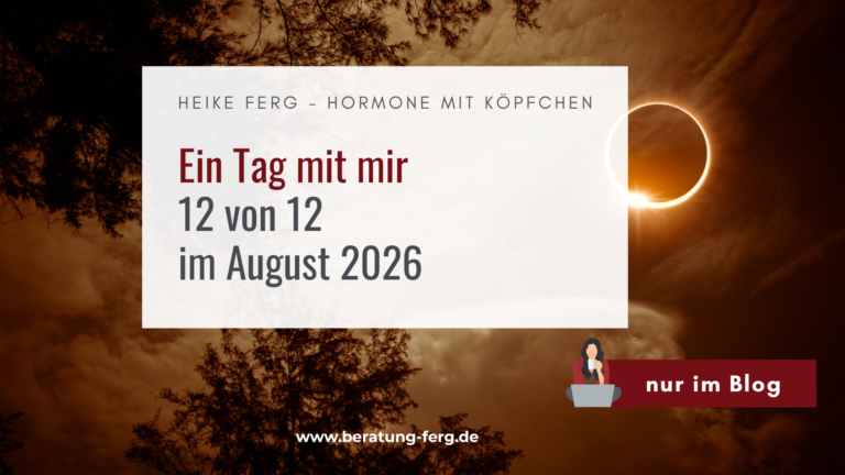 Sonnenfinsternis mit Text im Vordergrund